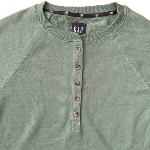Gap sage green henley crewneck sweatshirt size XS - Picture 2 of 5